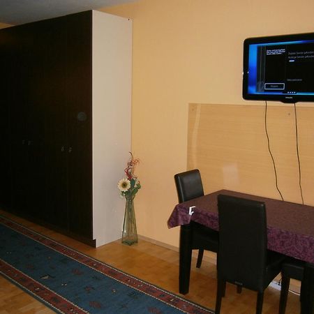 Ferienwohnung "Isidora" Филах Екстериор снимка